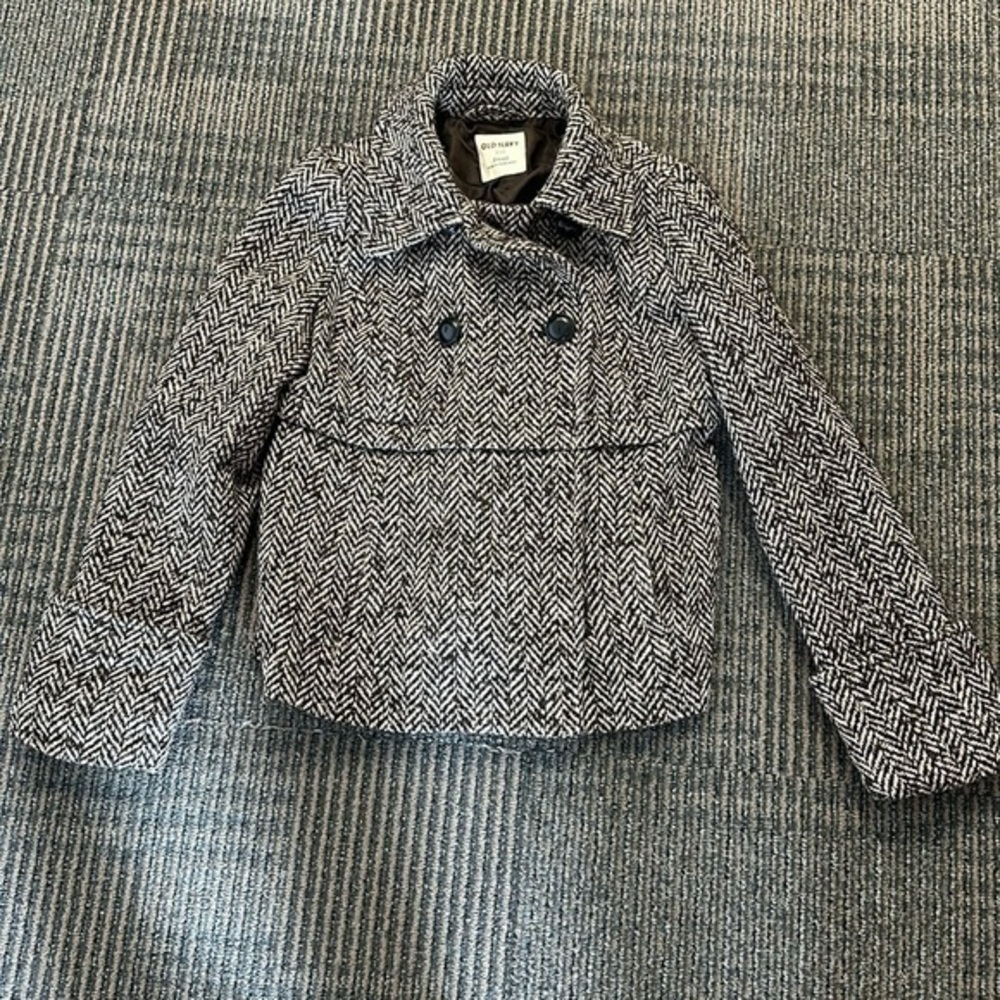 Old Navy women’s black and white woven  part wool winter coat size sm